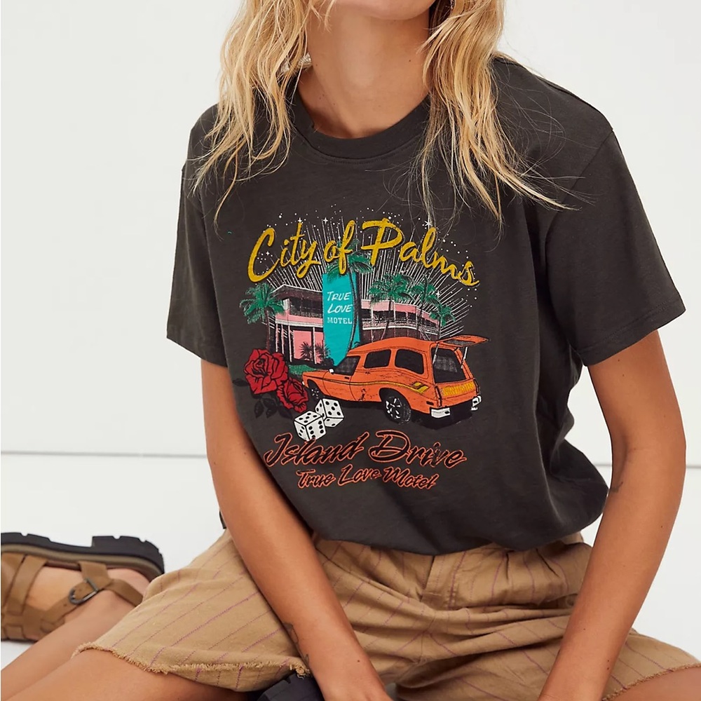 Large  Spell City of palms Tee